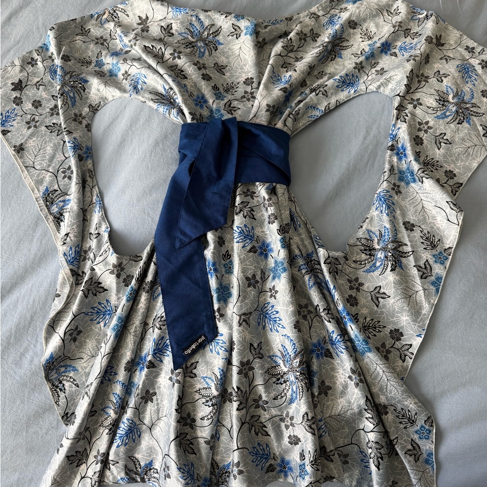 Bundle 2 kimonos - Blue Floral kimono & a black/red/gold kimono, with a belt.
